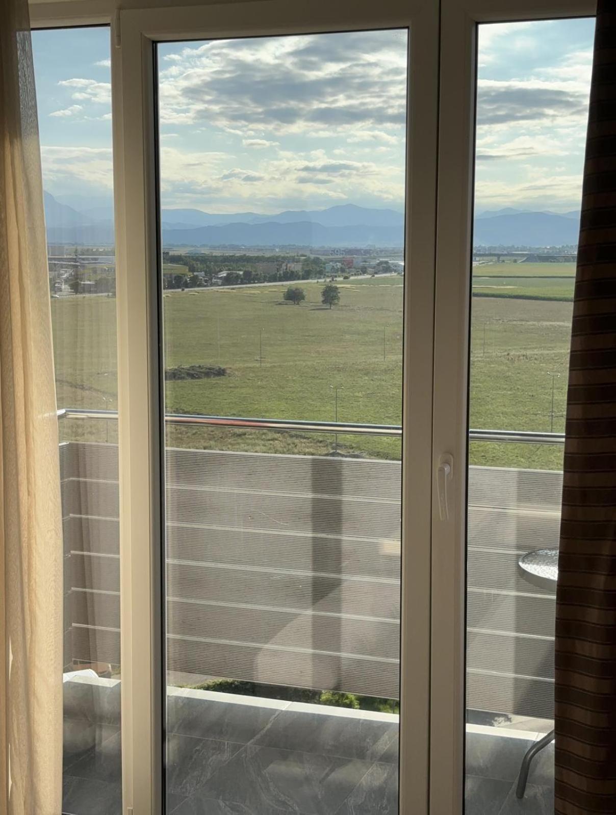 Apartment Altipiani Panoramic Брашов Екстериор снимка